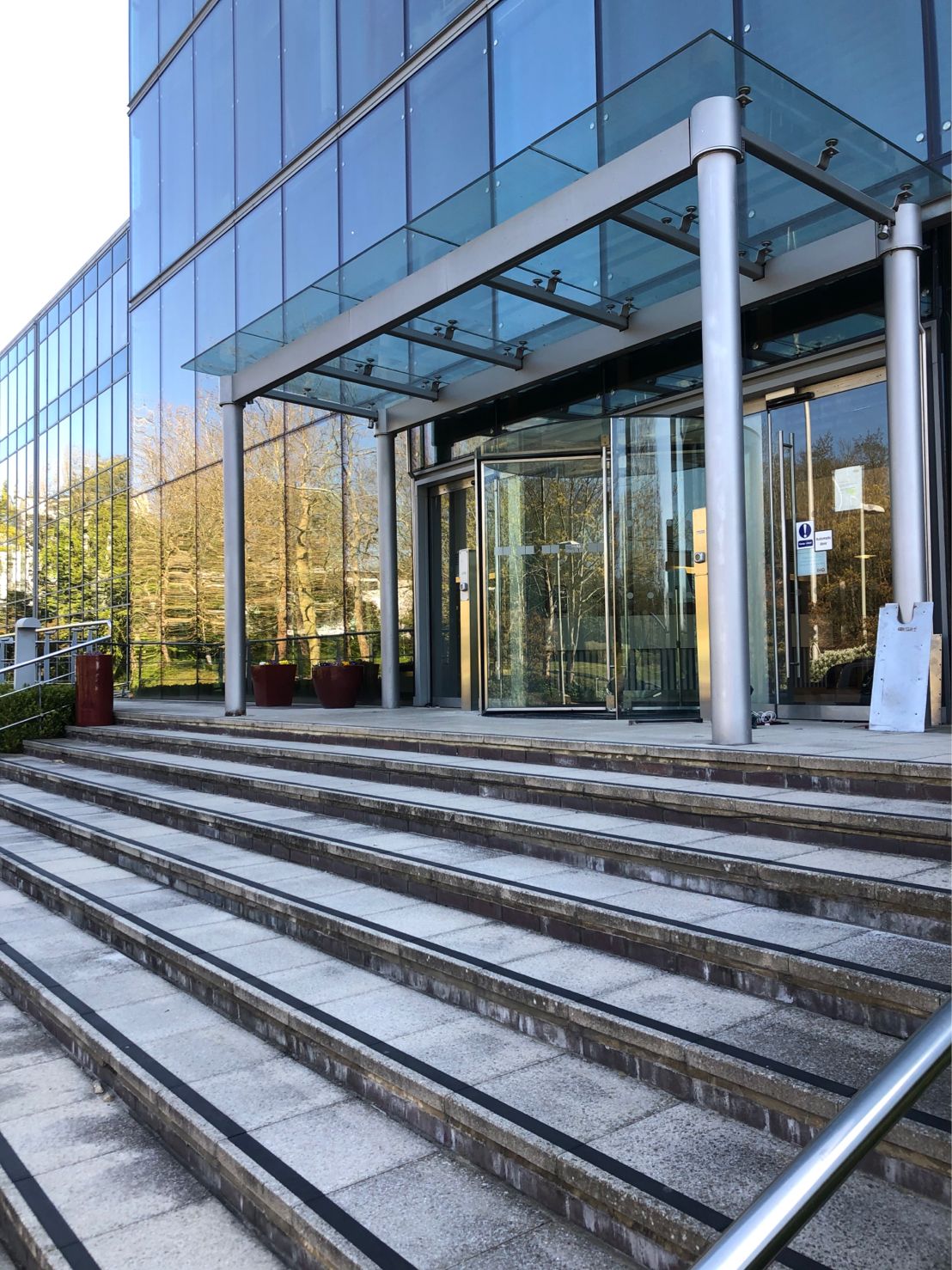 New underfloor operator installed